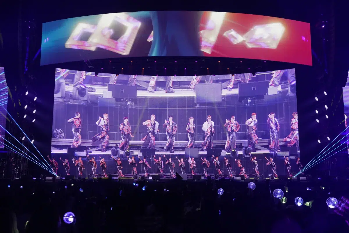 【EXILE】ついに完全復活！！8度目のドームツアーが福岡で開幕！新曲「Smile」含む全29曲をパフォーマンス！3万人と一緒に「道」を大合唱！