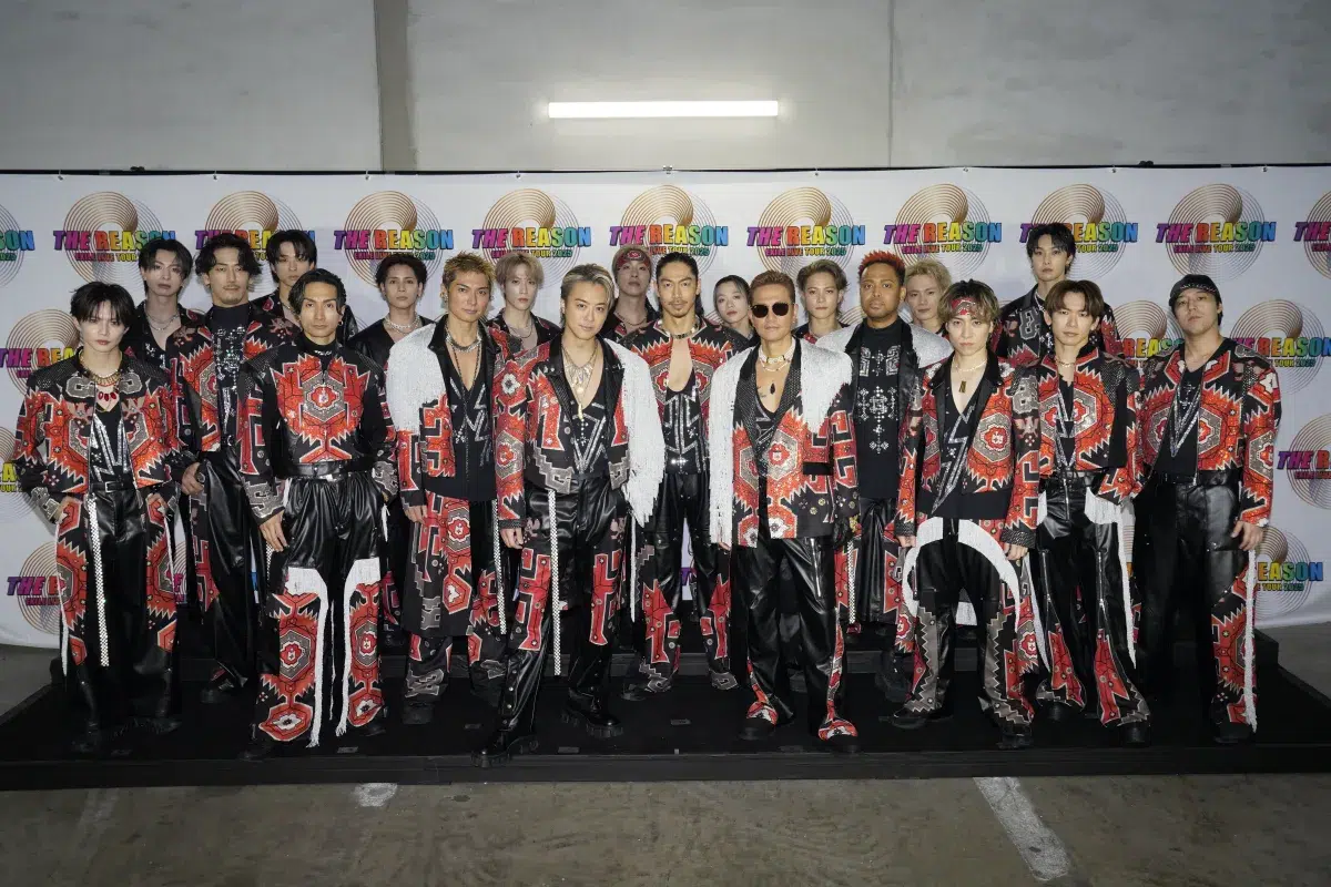 【EXILE】ついに完全復活！！8度目のドームツアーが福岡で開幕！新曲「Smile」含む全29曲をパフォーマンス！3万人と一緒に「道」を大合唱！