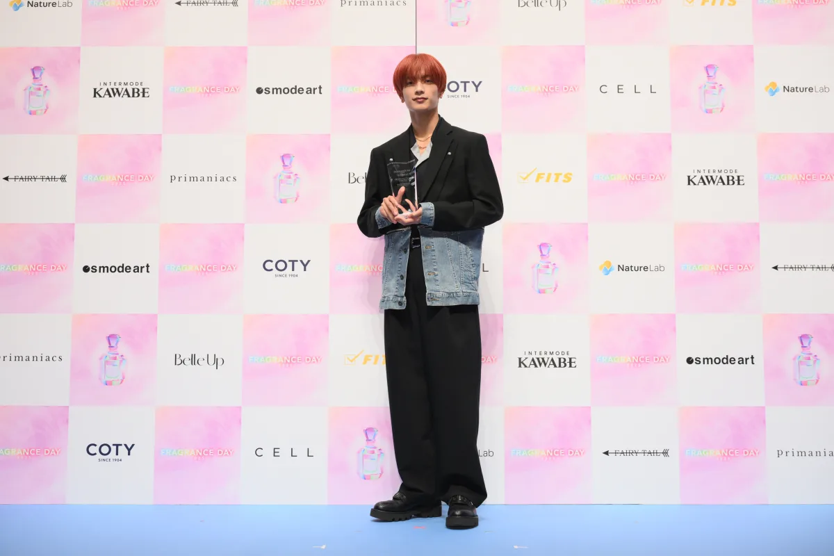 高橋恭平(なにわ男子)が「FRAGRANCE Person of the Year」受賞！HONG EUNCHAE (LE SSERAFIM)、重盛さと美も登場 「FRAGRANCE DAY 2025」開催