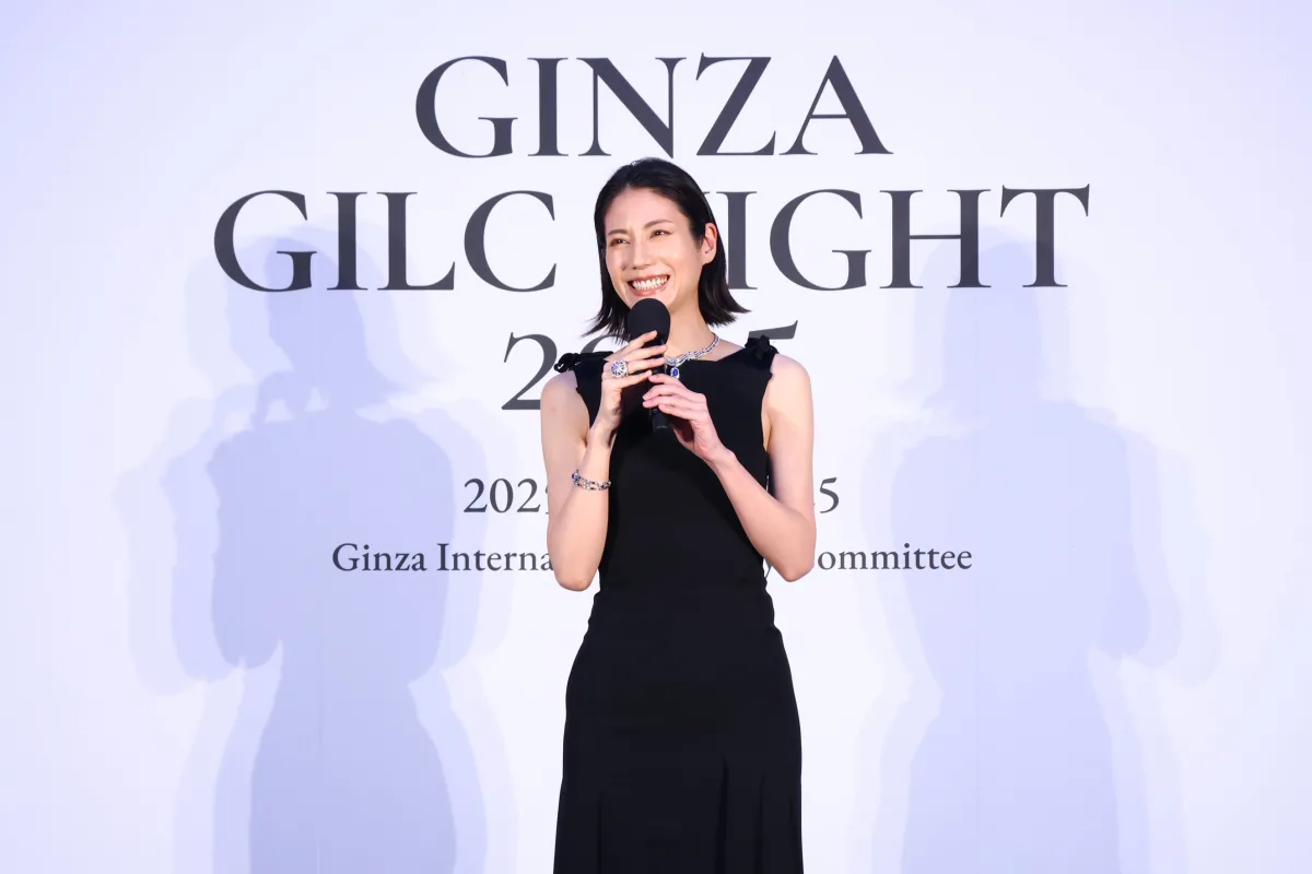松下奈緒、総額3.5億円超のジュエリーで銀座に登場。「GINZA GILC NIGHT 2025」点灯式で華を添える