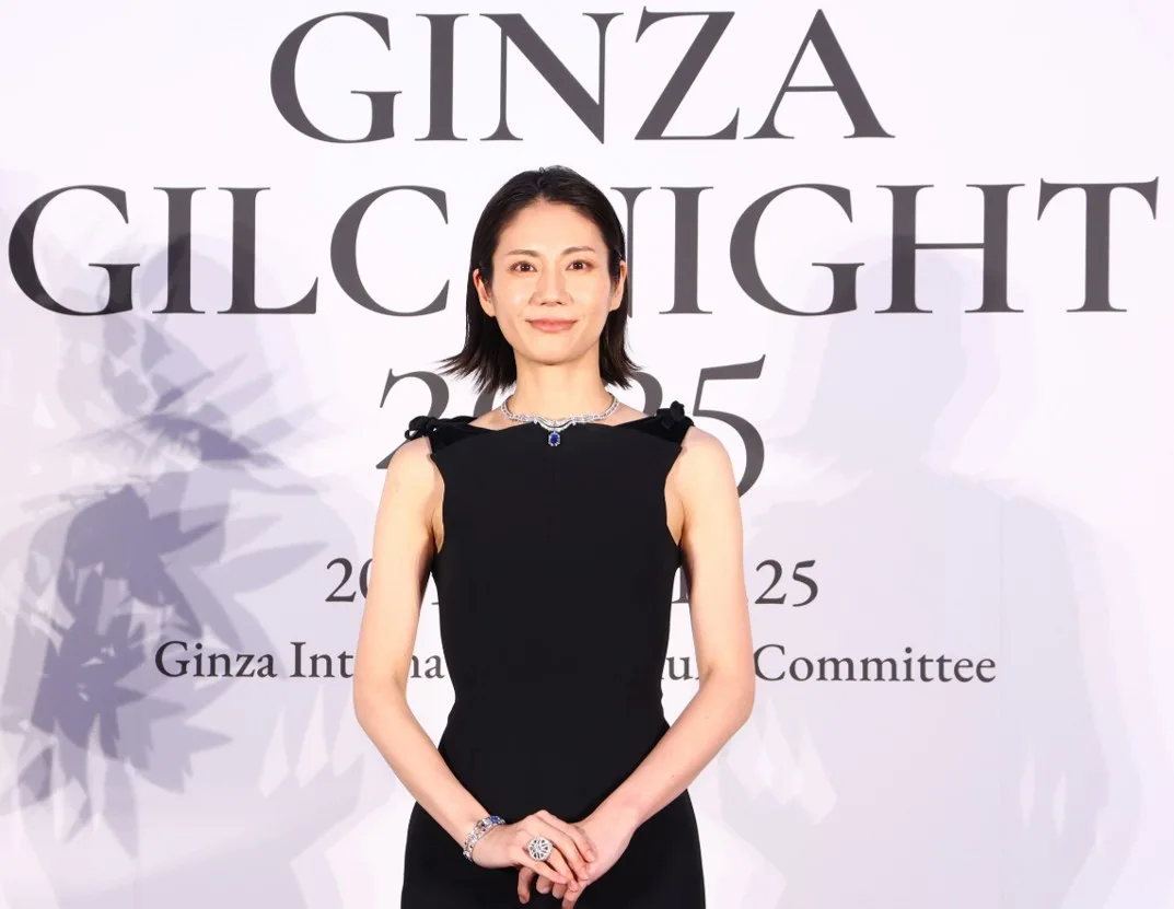 松下奈緒、総額3.5億円超のジュエリーで銀座に登場。「GINZA GILC NIGHT 2025」点灯式で華を添える
