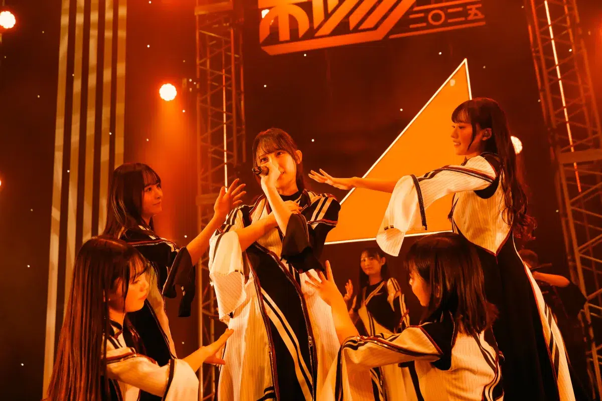 涙の「好きを超えろ」宣言に号泣…!日向坂46五期生、過酷な“新参者”を完走。「限界を疑い続けて未来をつくる」大野愛実の言葉が証明した、10人の覚悟と成長の物語。 15 涙の「好きを超えろ」宣言に号泣…!日向坂46五期生、過酷な“新参者”を完走。「限界を疑い続けて未来をつくる」大野愛実の言葉が証明した、10人の覚悟と成長の物語。