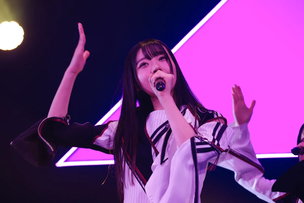 涙の「好きを超えろ」宣言に号泣…!日向坂46五期生、過酷な“新参者”を完走。「限界を疑い続けて未来をつくる」大野愛実の言葉が証明した、10人の覚悟と成長の物語。 23 涙の「好きを超えろ」宣言に号泣…!日向坂46五期生、過酷な“新参者”を完走。「限界を疑い続けて未来をつくる」大野愛実の言葉が証明した、10人の覚悟と成長の物語。