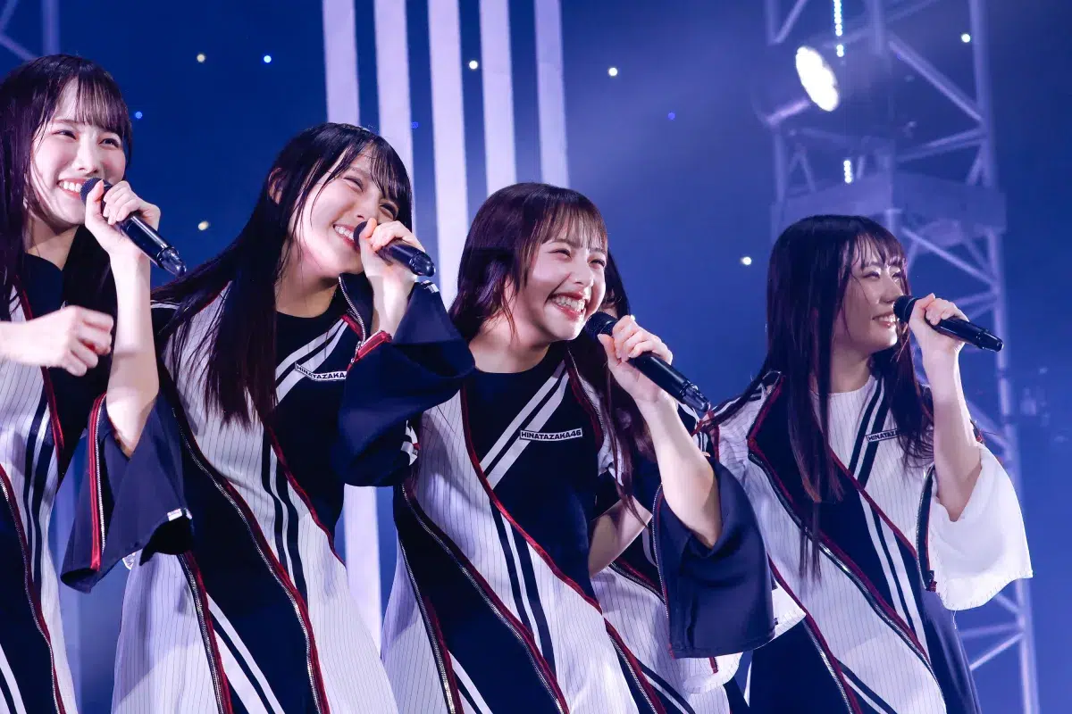 涙の「好きを超えろ」宣言に号泣…!日向坂46五期生、過酷な“新参者”を完走。「限界を疑い続けて未来をつくる」大野愛実の言葉が証明した、10人の覚悟と成長の物語。 26 涙の「好きを超えろ」宣言に号泣…!日向坂46五期生、過酷な“新参者”を完走。「限界を疑い続けて未来をつくる」大野愛実の言葉が証明した、10人の覚悟と成長の物語。