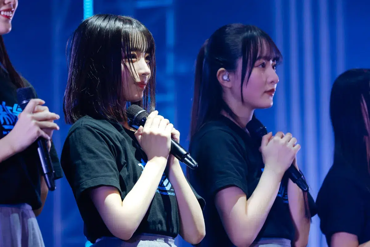 涙の「好きを超えろ」宣言に号泣…!日向坂46五期生、過酷な“新参者”を完走。「限界を疑い続けて未来をつくる」大野愛実の言葉が証明した、10人の覚悟と成長の物語。 29 涙の「好きを超えろ」宣言に号泣…!日向坂46五期生、過酷な“新参者”を完走。「限界を疑い続けて未来をつくる」大野愛実の言葉が証明した、10人の覚悟と成長の物語。