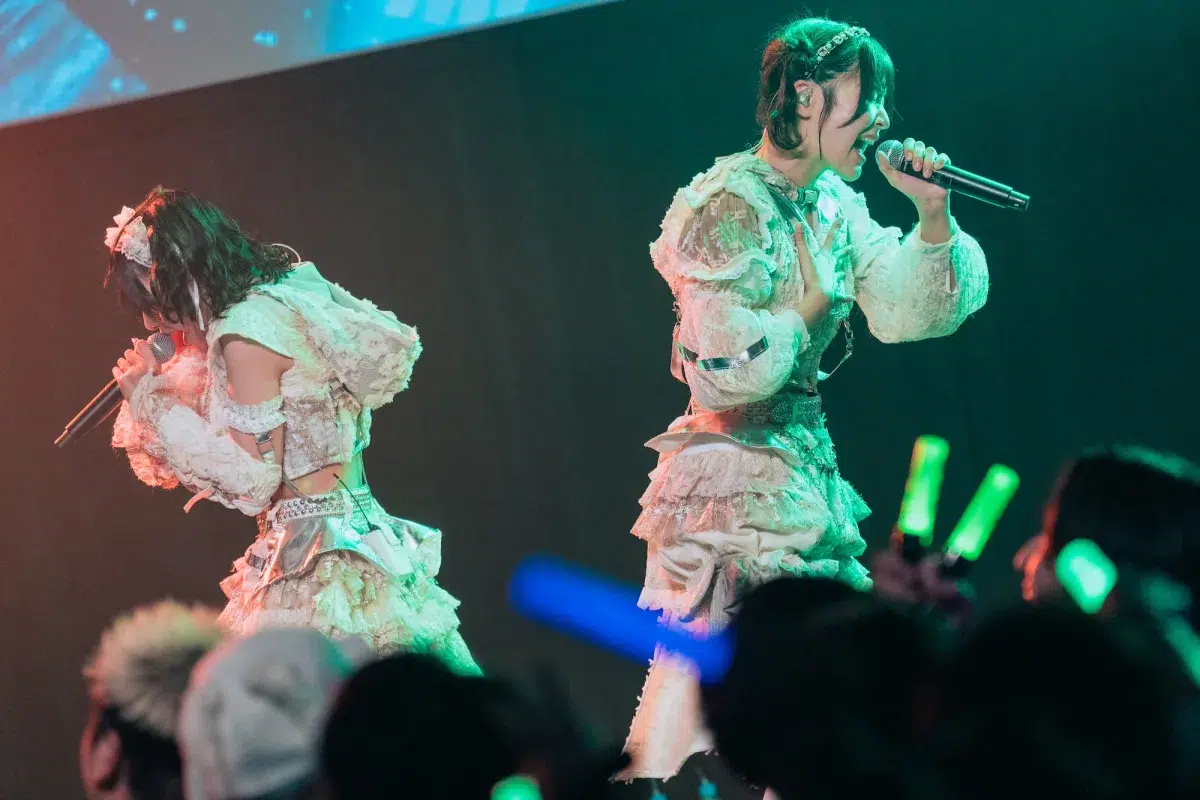 「絶対成功させたい」その言葉に嘘はない。史上最大O-EASTへ挑むMirror, Mirrorの4周年ツアー、伝説の幕開けを見逃すな。涙と熱狂の初日公演、彼女たちの覚悟がここにある🔥 27 「絶対成功させたい」その言葉に嘘はない。史上最大O-EASTへ挑むMirror, Mirrorの4周年ツアー、伝説の幕開けを見逃すな。涙と熱狂の初日公演、彼女たちの覚悟がここにある🔥