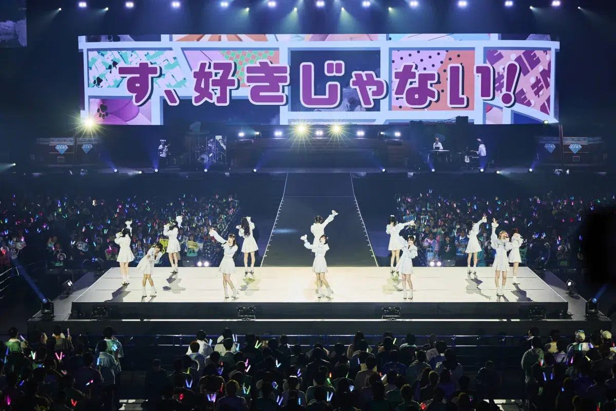 ≠ME、7周年はKアリーナ横浜！有明アリーナ公演でサプライズ発表！指原莉乃プロデュースのノイミーが結成7周年に向け加速、1万人熱狂のライブで涙の決意表明💎