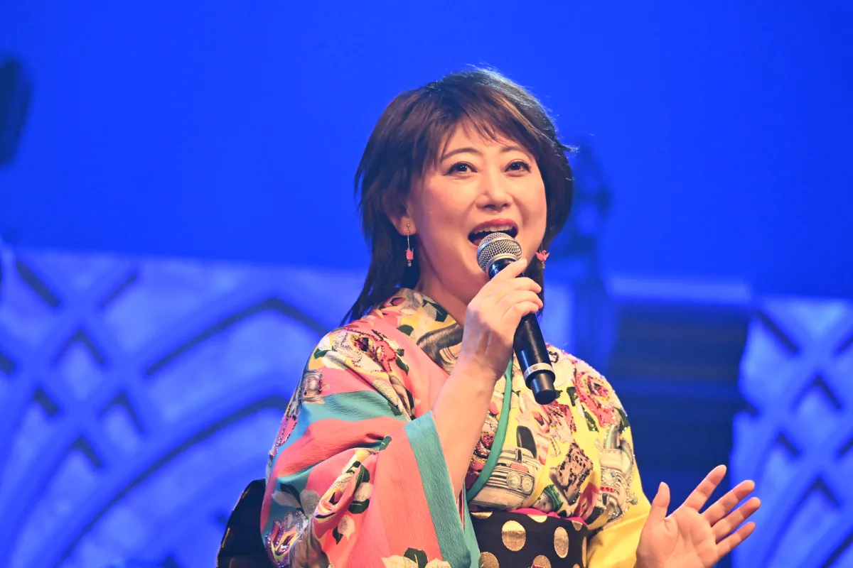 中山秀征、40周年記念『ヒデライブ2025』開催！タカトシ・MAX・水谷千重子と豪華競演【ライブレポ・セトリ】