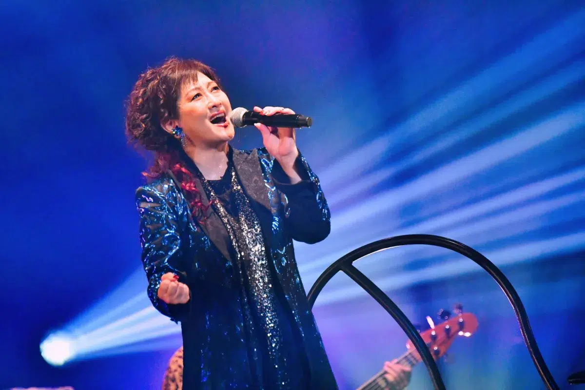 渡辺美里、デビュー40周年ツアー完走！約6万人を動員した「BITTER☆SWEET ULTRA POP TOUR 2025」全30公演がついにファイナル！