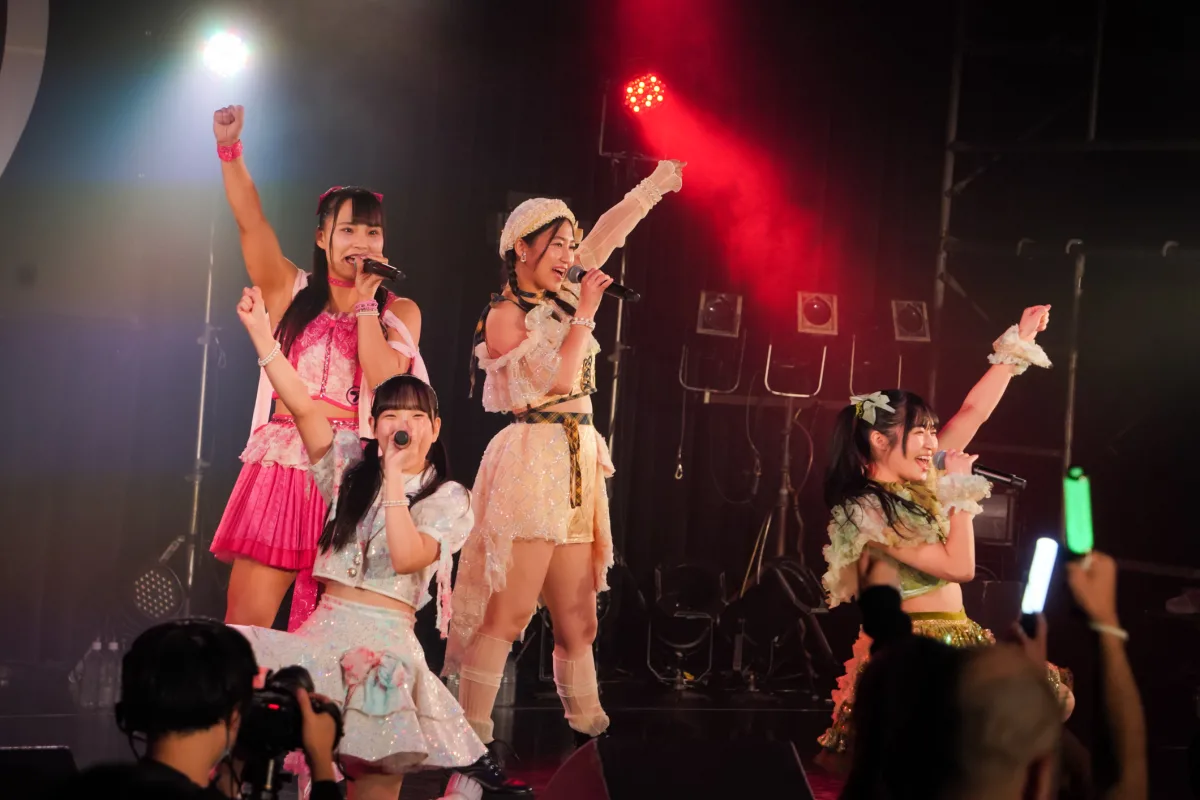 まさかの転身!元マネージャーがアイドルに!? にきちゃん新メンに「元オタク兼マネージャー」が加入という漫画みたいな展開!さらに一輪車世界レベルの逸材も🚲新体制お披露目のアプガフェスが情報過多すぎてヤバい 109 まさかの転身!元マネージャーがアイドルに!? にきちゃん新メンに「元オタク兼マネージャー」が加入という漫画みたいな展開!さらに一輪車世界レベルの逸材も🚲新体制お披露目のアプガフェスが情報過多すぎてヤバい