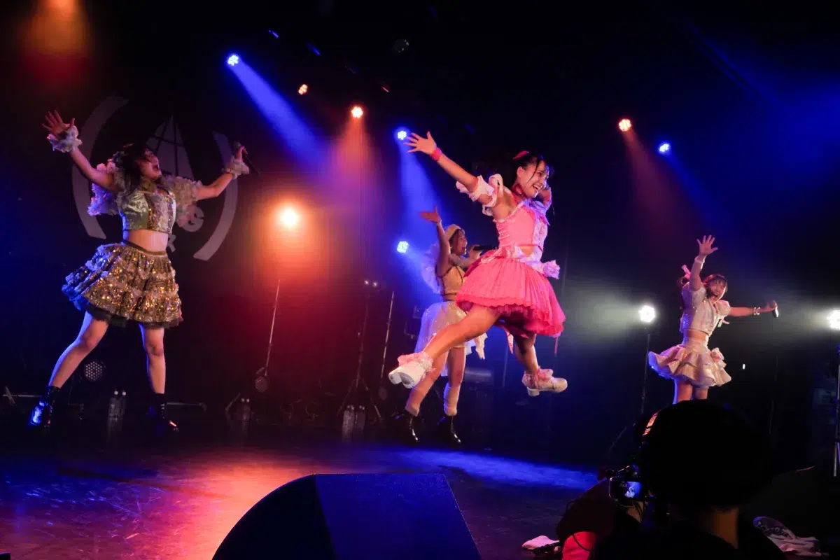 まさかの転身!元マネージャーがアイドルに!? にきちゃん新メンに「元オタク兼マネージャー」が加入という漫画みたいな展開!さらに一輪車世界レベルの逸材も🚲新体制お披露目のアプガフェスが情報過多すぎてヤバい 77 まさかの転身!元マネージャーがアイドルに!? にきちゃん新メンに「元オタク兼マネージャー」が加入という漫画みたいな展開!さらに一輪車世界レベルの逸材も🚲新体制お披露目のアプガフェスが情報過多すぎてヤバい