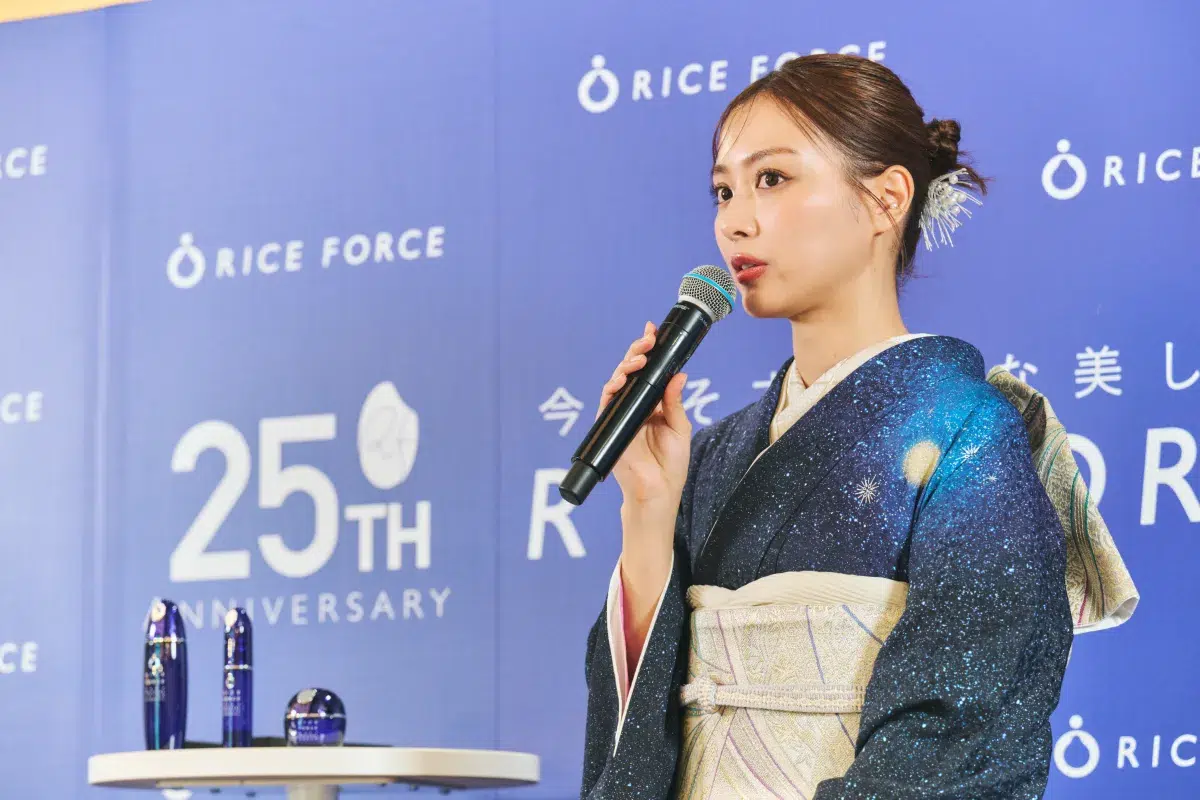内田理央、艶やかな着物姿で「ライスフォース」1日店長に就任！30代で変わった美肌の秘訣や“お米愛”を語る【イベントレポ】