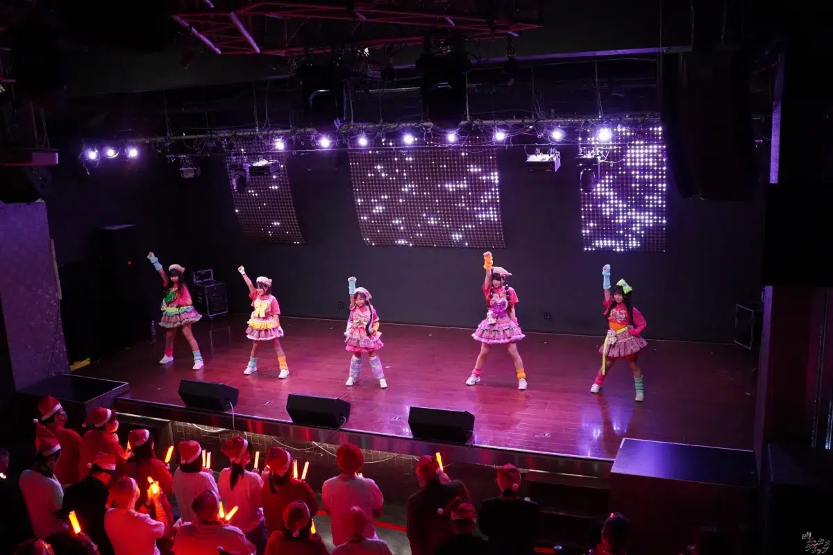 仮面女子・森下舞桜生誕祭 自腹プロデュースの“K-POP風”新衣装で魅せた「不動のセンター」7年目の覚悟と進化 9 仮面女子・森下舞桜生誕祭 自腹プロデュースの“K-POP風”新衣装で魅せた「不動のセンター」7年目の覚悟と進化