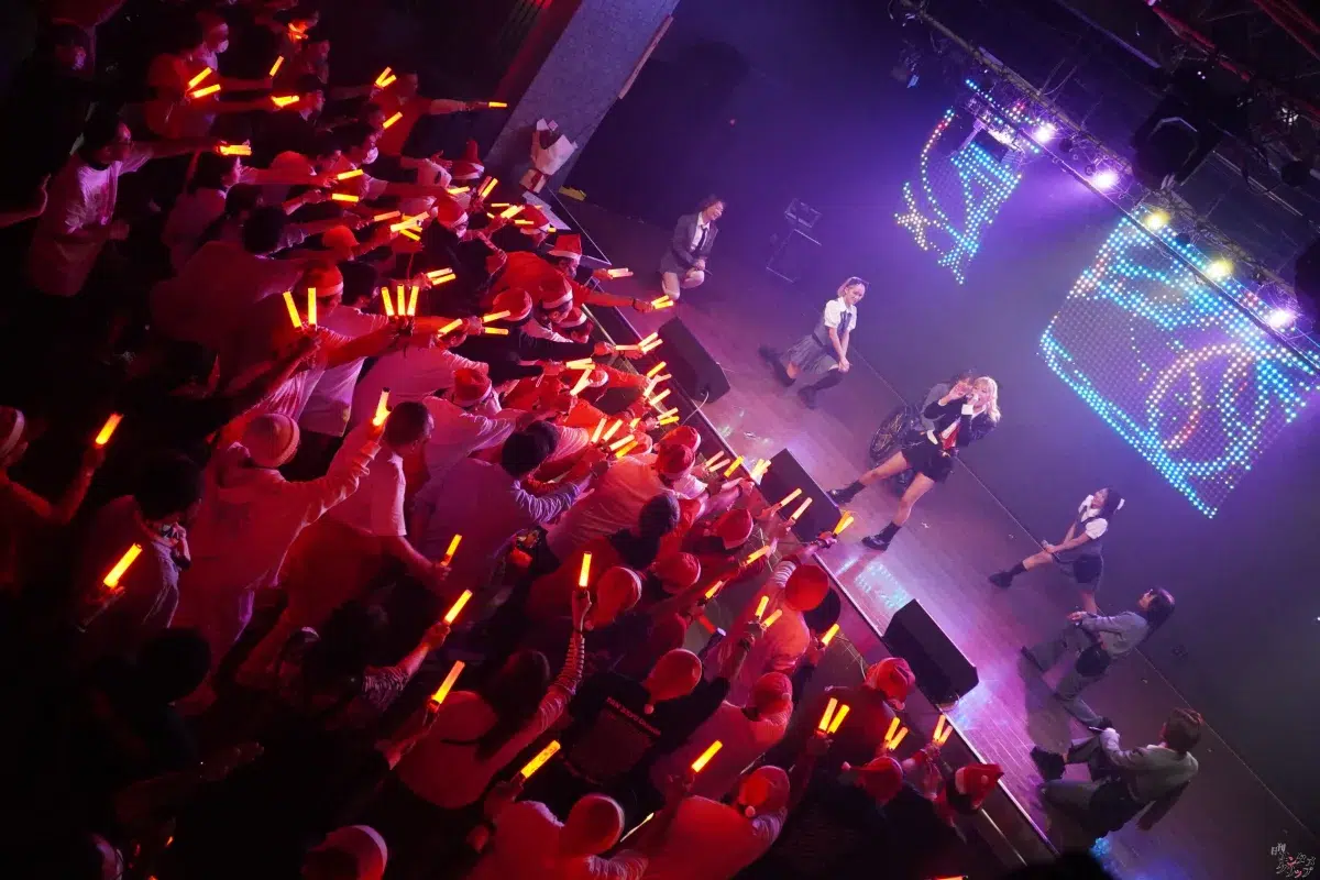 仮面女子・森下舞桜生誕祭 自腹プロデュースの“K-POP風”新衣装で魅せた「不動のセンター」7年目の覚悟と進化 6 仮面女子・森下舞桜生誕祭 自腹プロデュースの“K-POP風”新衣装で魅せた「不動のセンター」7年目の覚悟と進化