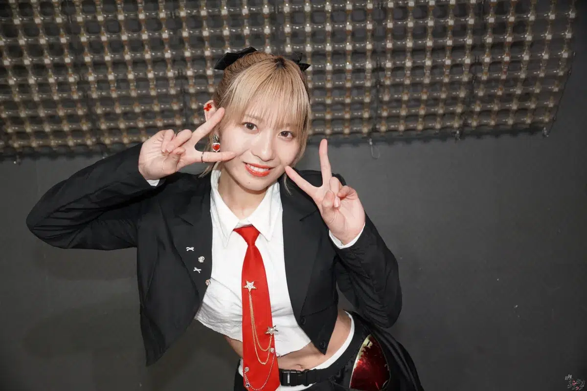 仮面女子・森下舞桜生誕祭 自腹プロデュースの“K-POP風”新衣装で魅せた「不動のセンター」7年目の覚悟と進化 82 仮面女子・森下舞桜生誕祭 自腹プロデュースの“K-POP風”新衣装で魅せた「不動のセンター」7年目の覚悟と進化
