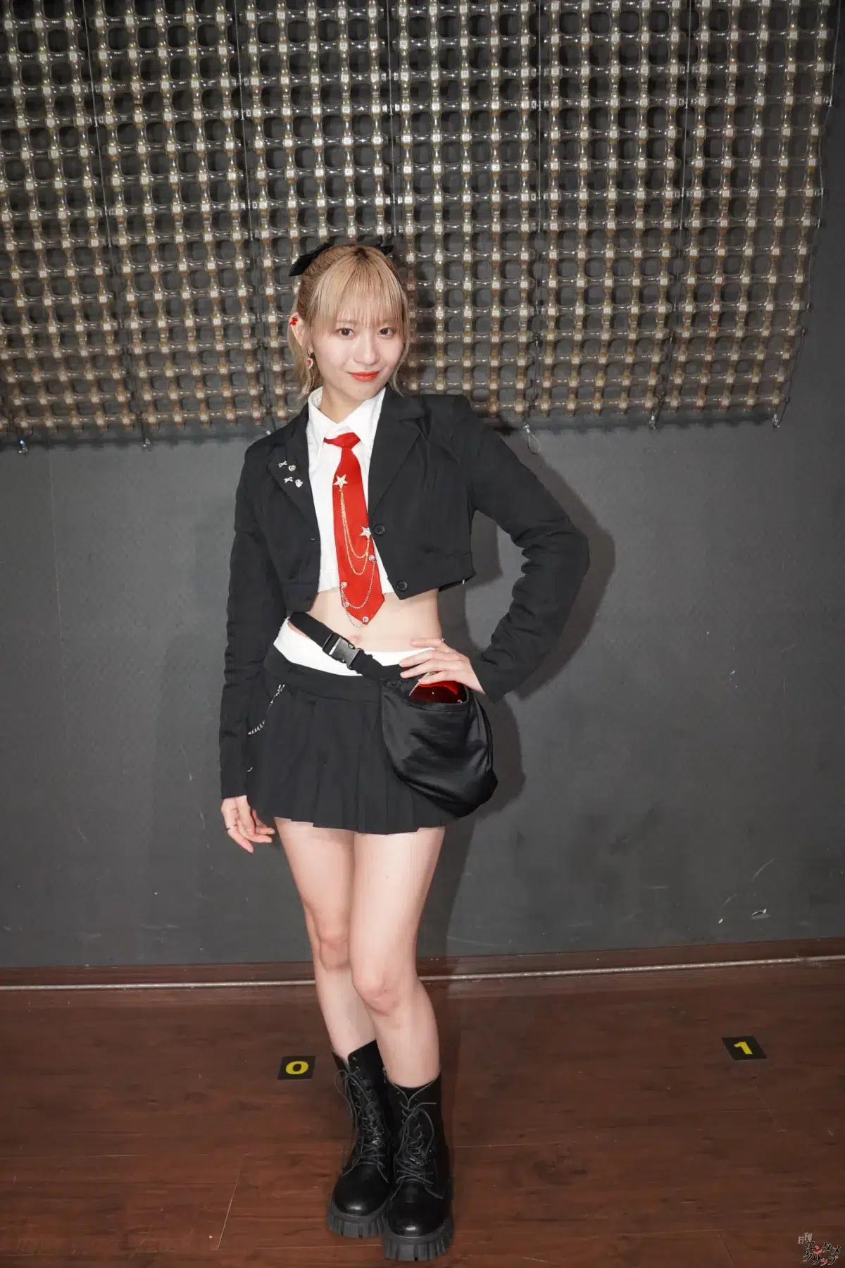 仮面女子・森下舞桜生誕祭 自腹プロデュースの“K-POP風”新衣装で魅せた「不動のセンター」7年目の覚悟と進化 89 仮面女子・森下舞桜生誕祭 自腹プロデュースの“K-POP風”新衣装で魅せた「不動のセンター」7年目の覚悟と進化