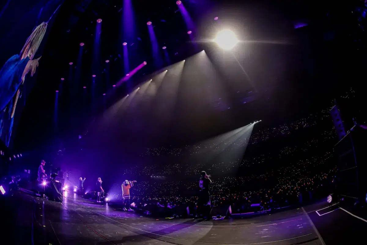 異色のアーティスト達がジャンルの垣根をこえ一夜限りの共演！――イベント「狂宴」ライブレポート ケツメイシ・湘南乃風・新しい学校のリーダーズ・FRUTS ZIPPER４組出演のライブに約２万人が熱狂！