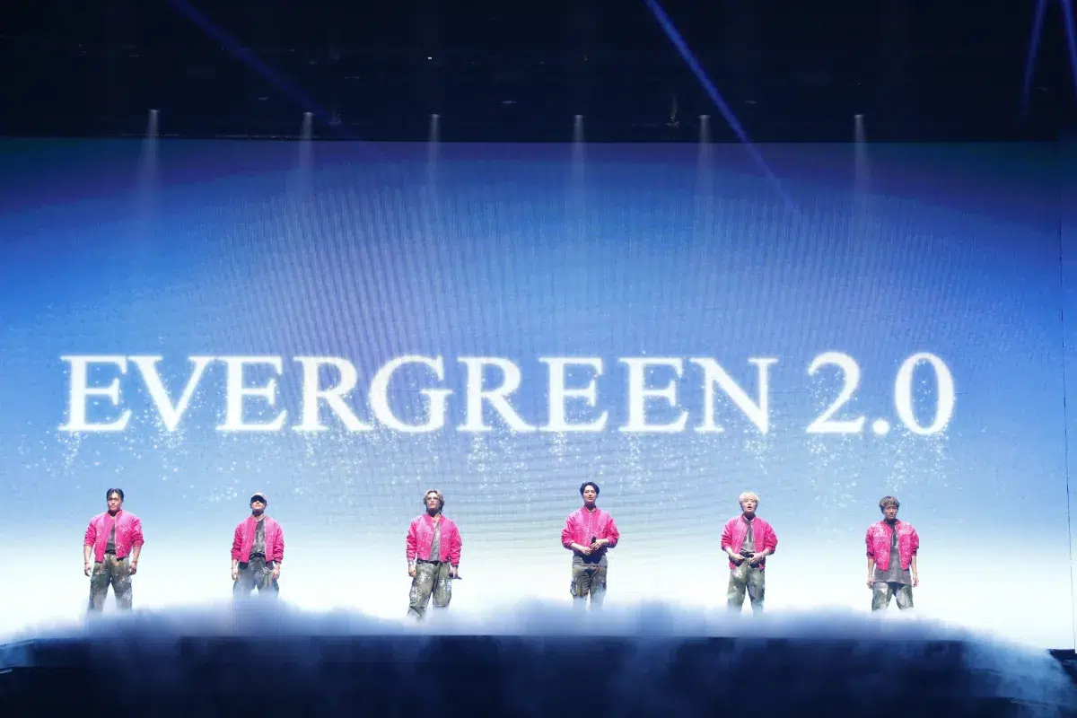 GENERATIONS、本日完走した全国ツアー「GENERATIONS LIVE TOUR 2025 "6IX SENSE"」＆自身初のドキュメンタリー映画「GENERATIONS：The Documentary」が映像化！ 来秋・2026年10月より全国ツアー開催決定。