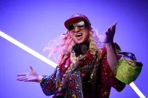 新幹線がディスコに変わる—— JR東海 × DJ KOO × マハラジャ六本木「新幹線ディスコカー」運行！