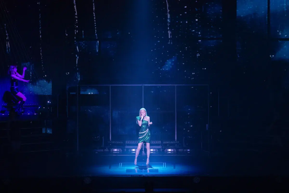 西野カナ「魔法の旅」をコンセプトとしたクリスマスライブをKアリーナ横浜で開催！新曲「君のせい」も2月6日リリース決定！さらに本ライブのBlu-ray&DVDも3月18日リリース決定！