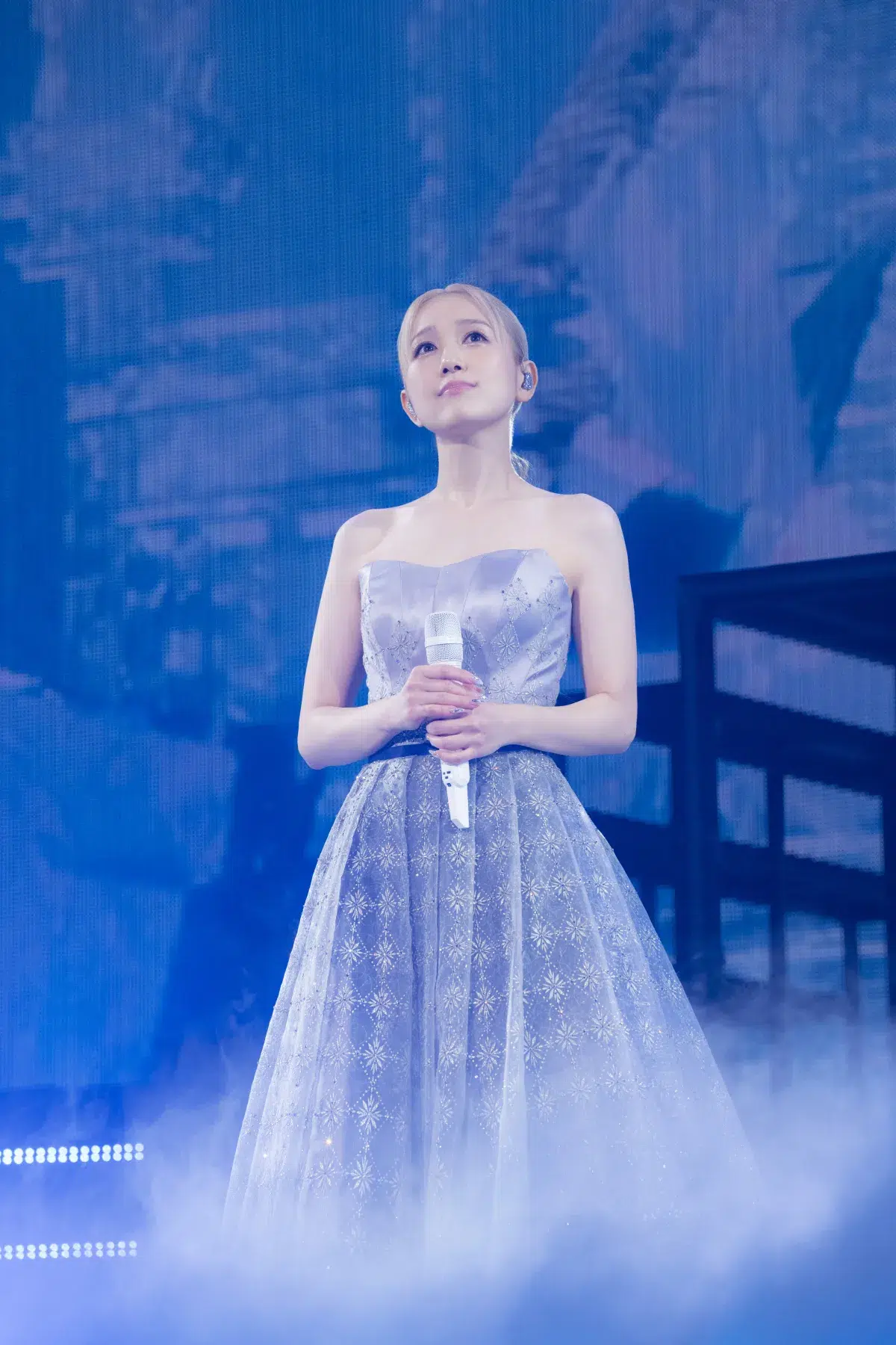 西野カナ「魔法の旅」をコンセプトとしたクリスマスライブをKアリーナ横浜で開催！新曲「君のせい」も2月6日リリース決定！さらに本ライブのBlu-ray&DVDも3月18日リリース決定！