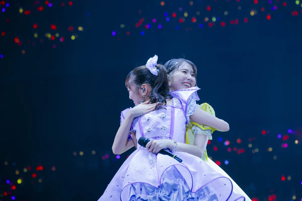 ももクロが冬恒例のワンマンライブ『ももいろクリスマス』を開催。15回目となる今回のテーマは“宇宙旅行”。王道と定番を押さえつつも、AIを活用した演出を加えるなど新たなクリスマスライブに！