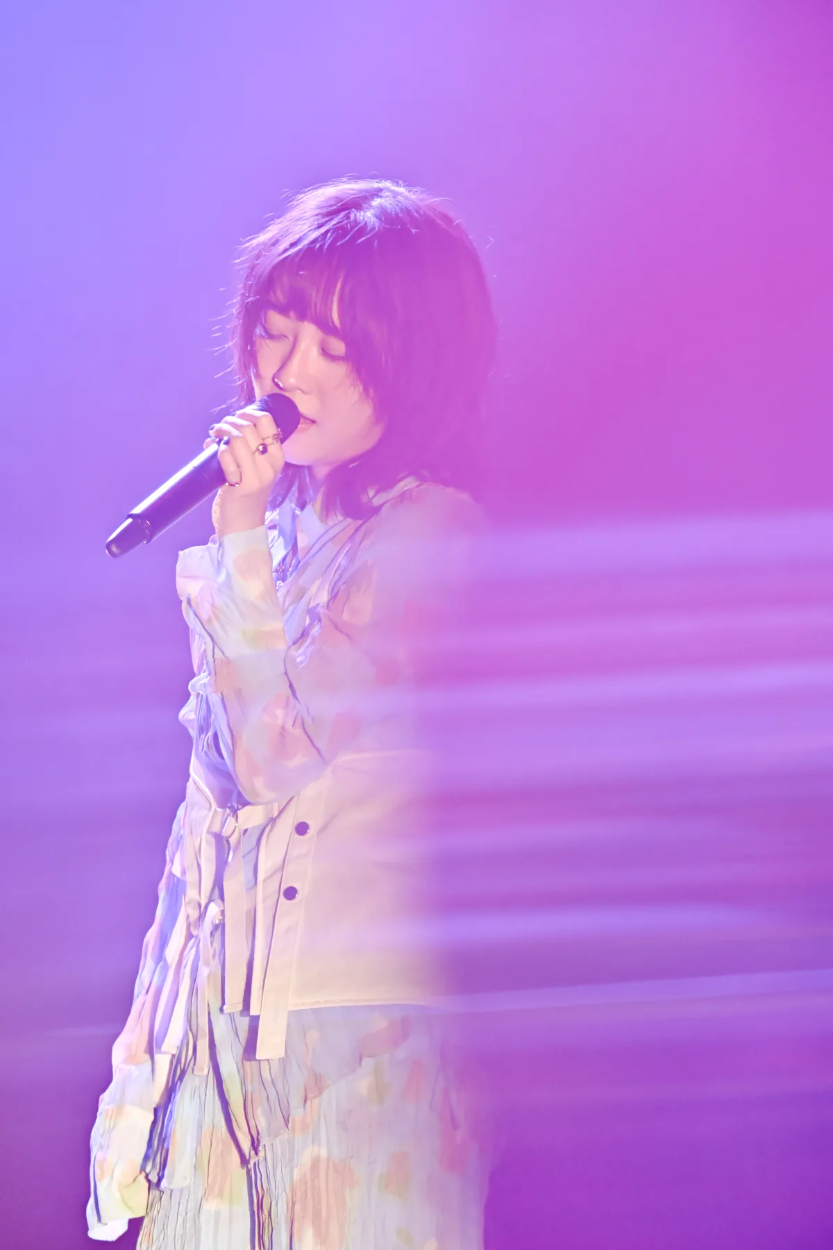 楠木ともり 26歳を記念したバースデーライブ「TOMORI KUSUNOKI BIRTHDAY LIVE 2025 “LAPIDARIES”」を開催!初となるアナログ・レコード盤「PRESSED FLOWERS」発売決定のサプライズ発表も! 10 楠木ともり 26歳を記念したバースデーライブ「TOMORI KUSUNOKI BIRTHDAY LIVE 2025 “LAPIDARIES”」を開催!初となるアナログ・レコード盤「PRESSED FLOWERS」発売決定のサプライズ発表も!