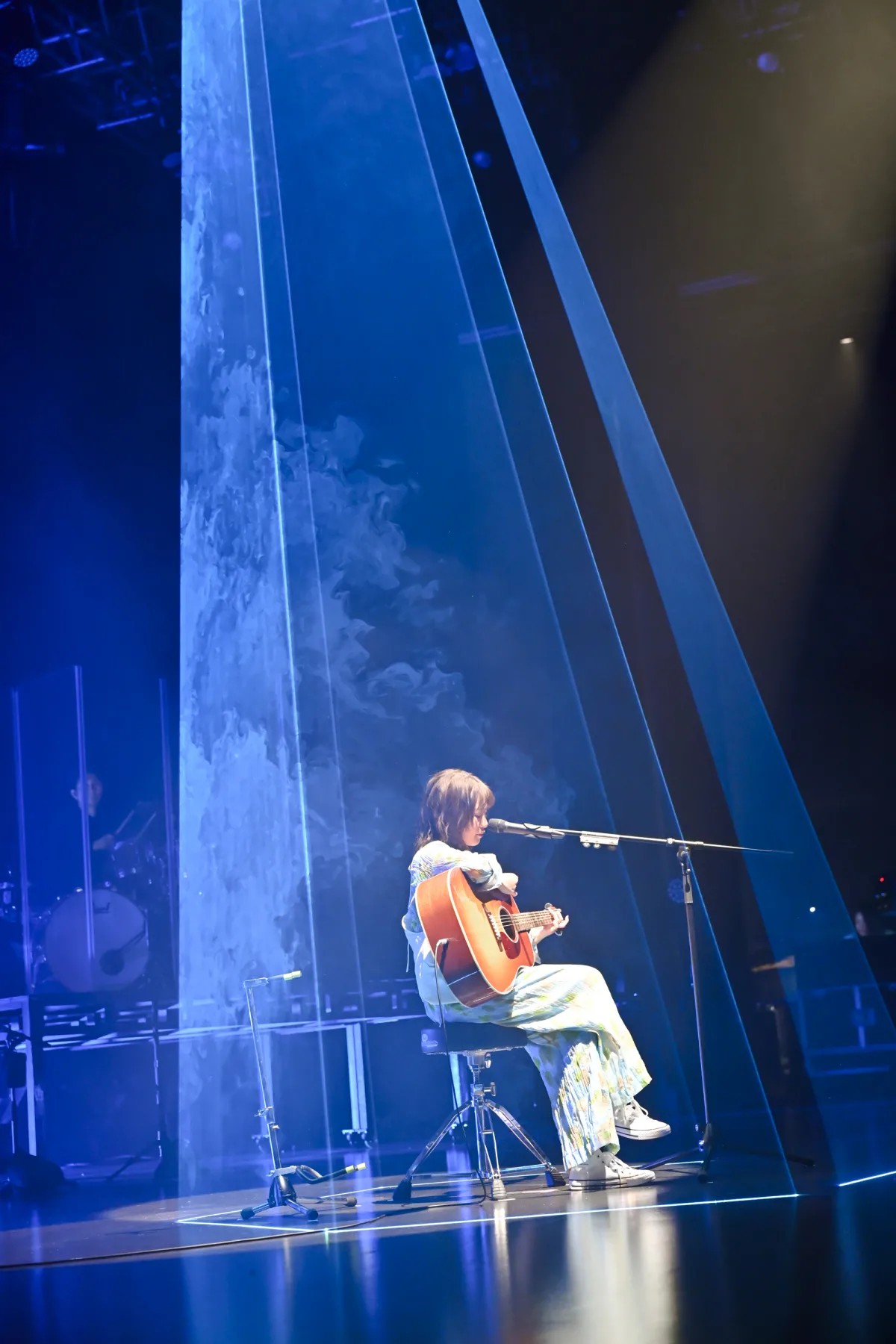 楠木ともり 26歳を記念したバースデーライブ「TOMORI KUSUNOKI BIRTHDAY LIVE 2025 “LAPIDARIES”」を開催!初となるアナログ・レコード盤「PRESSED FLOWERS」発売決定のサプライズ発表も! 2 楠木ともり 26歳を記念したバースデーライブ「TOMORI KUSUNOKI BIRTHDAY LIVE 2025 “LAPIDARIES”」を開催!初となるアナログ・レコード盤「PRESSED FLOWERS」発売決定のサプライズ発表も!