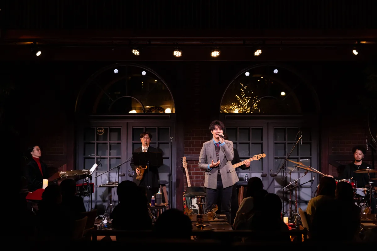 【片寄涼太】BLUE NOTE PLACEで一夜限りの贅沢なクリスマスライブを開催！1stソロアルバム『Bouquet』の世界観を生バンドでお届け！