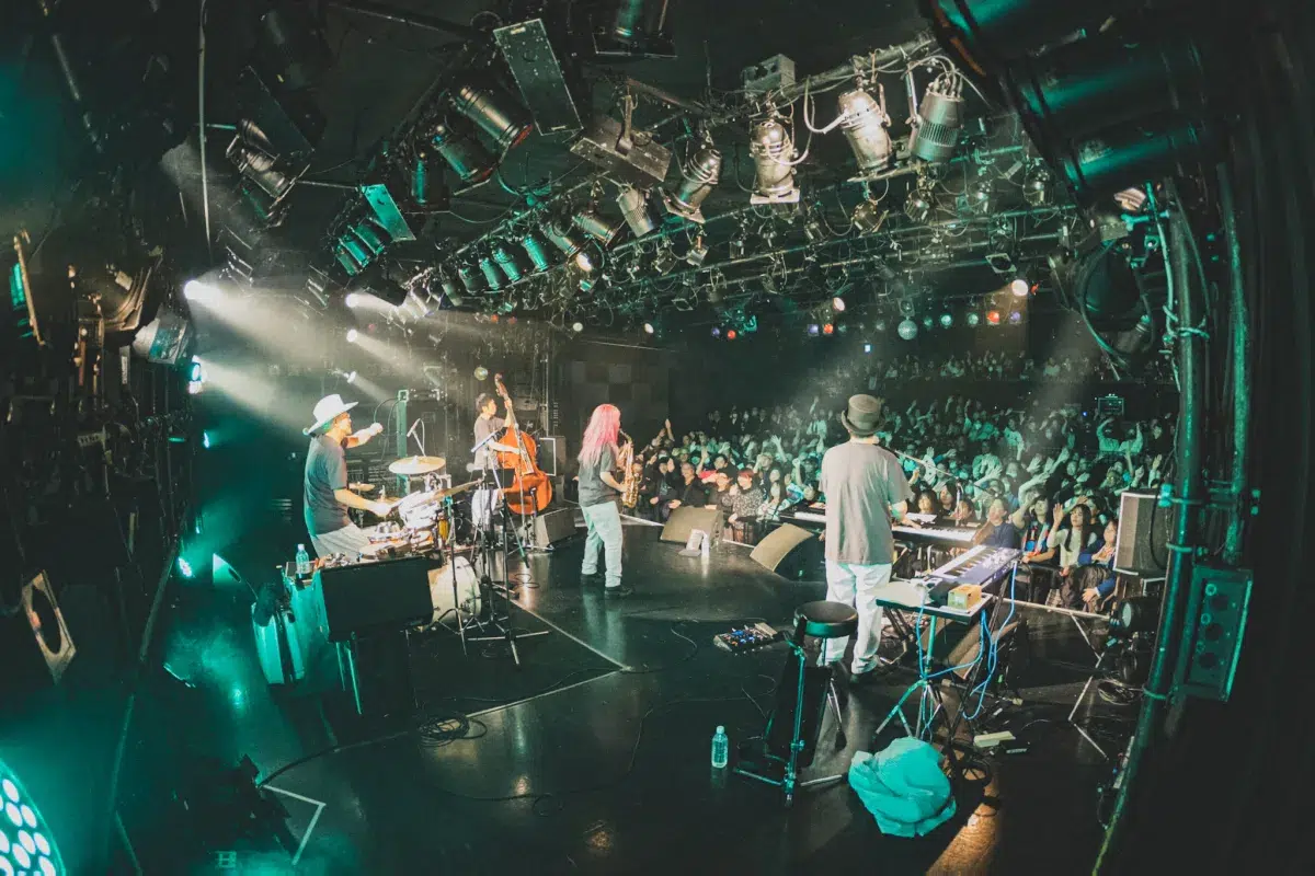 H ZETTRIO with ユッコ・ミラー 梅田を揺らした熱狂を経て、年内ラスト東京公演へありえないほど盛り上がった。その続きは12月27日(土)、DANCE HALL新世紀で！