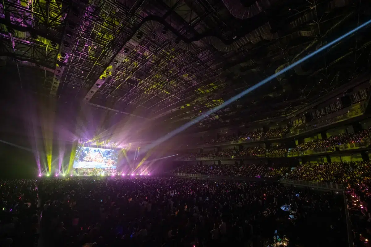 MISIA クリスマスの夜にMISIAから心踊る音楽の贈り物 総勢22名のビッグバンドとともに奏でた珠玉のクリスマスナンバーが聖夜を華やかに彩る！