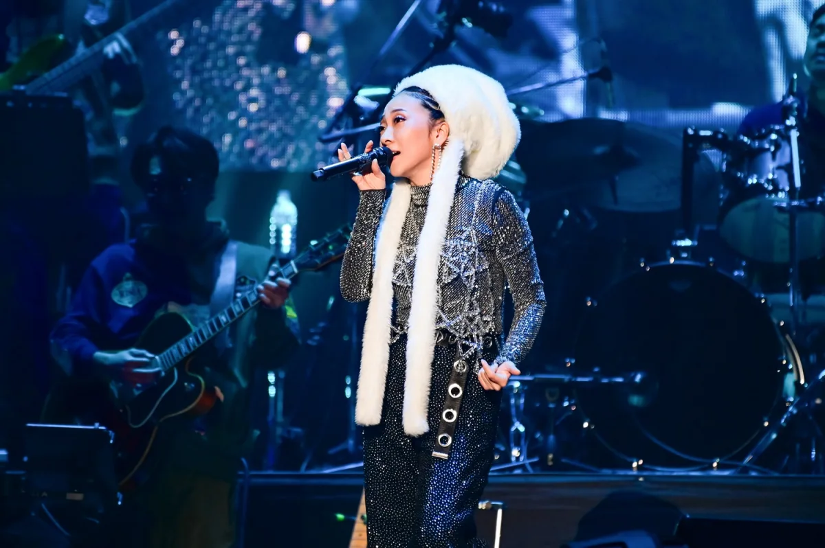 MISIA クリスマスの夜にMISIAから心踊る音楽の贈り物 総勢22名のビッグバンドとともに奏でた珠玉のクリスマスナンバーが聖夜を華やかに彩る！