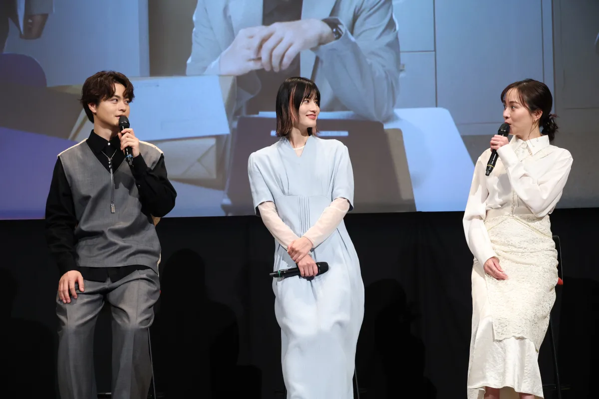 橋本愛・瀬戸康史・比嘉愛未が登壇！ドラマ『にこたま』完成披露で語る“正解のない愛”と撮影秘話