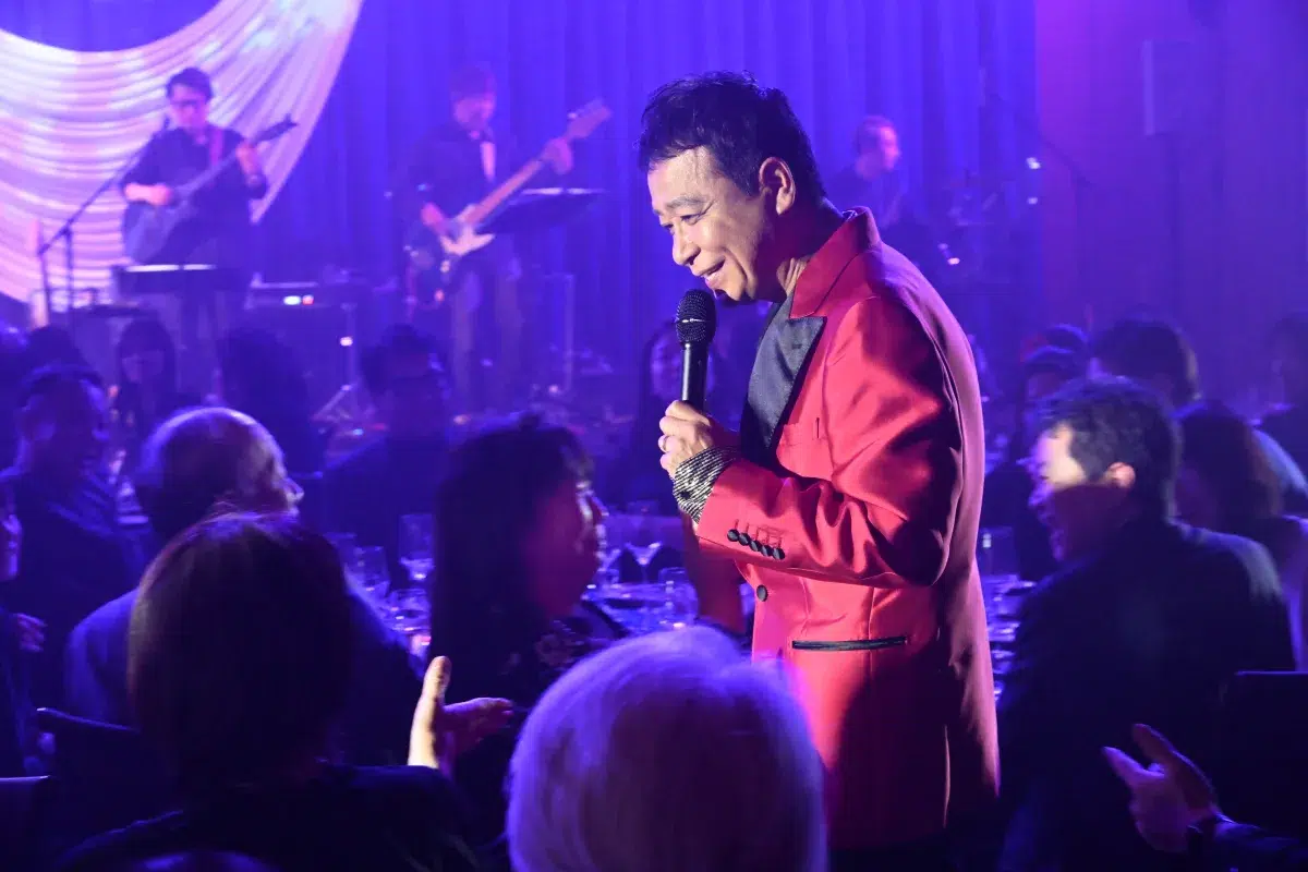 中山秀征 『HESTA大倉 presents 40th ANNIVERSARY HIDEYUKI NAKAYAMA SPECIAL NIGHT2025 「Daisuki de Xmas」昭和歌謡で紡ぐプレミアムナイト』閉幕！
