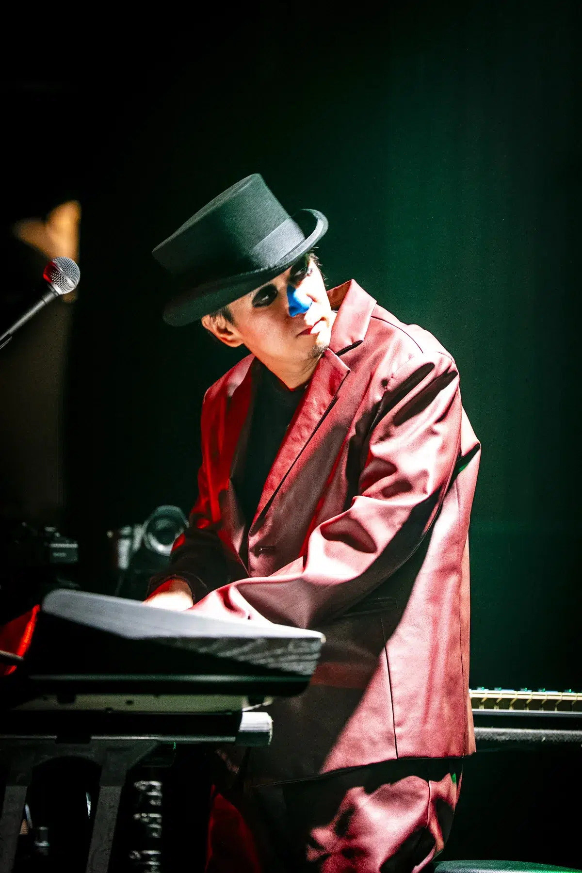 H ZETTRIO with YUCCO MILLER 2025年の終着点に刻まれた化学反応、2026年の次章を予感させた夜