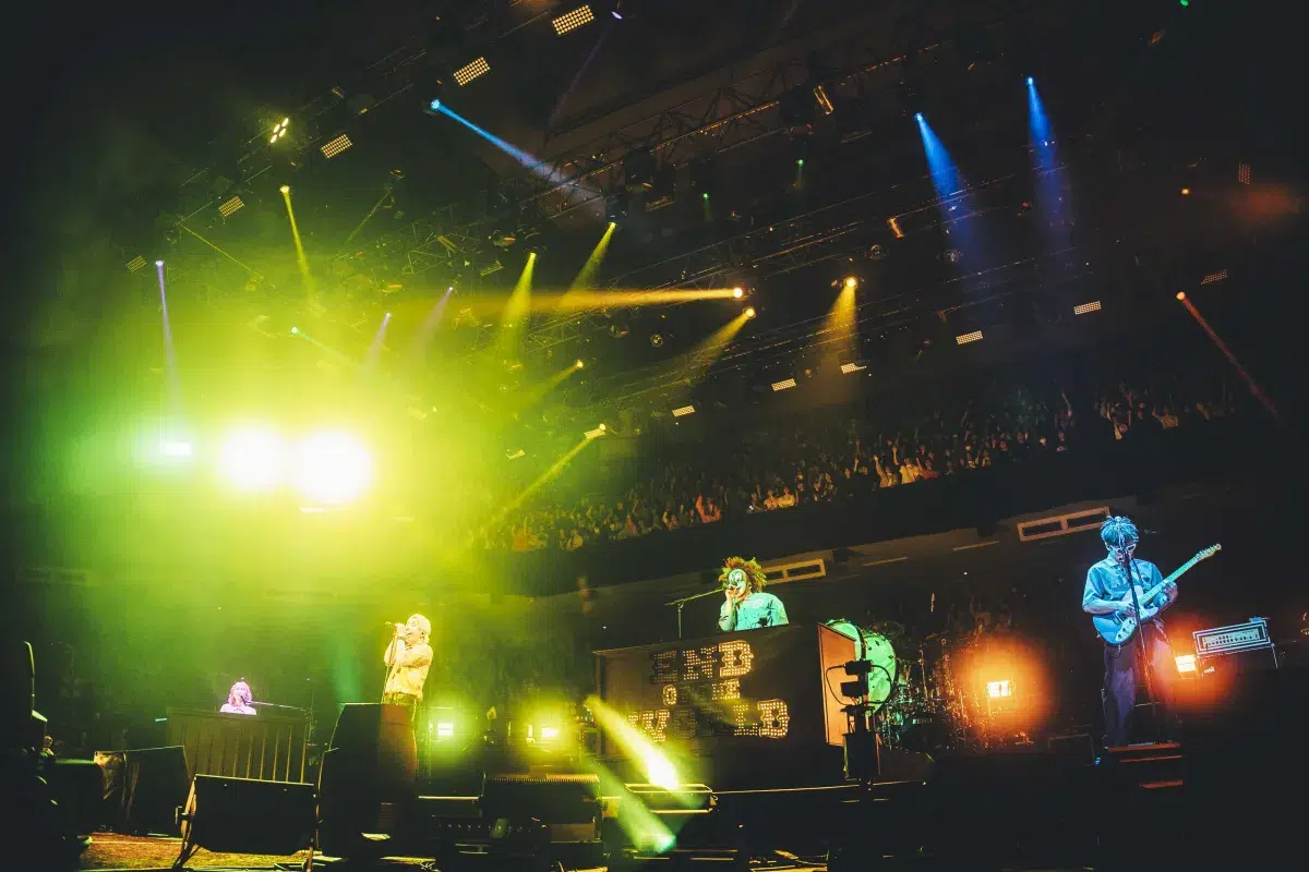 UVERworldとSEKAI NO OWARI ツーマンライブ武道館にて実現！