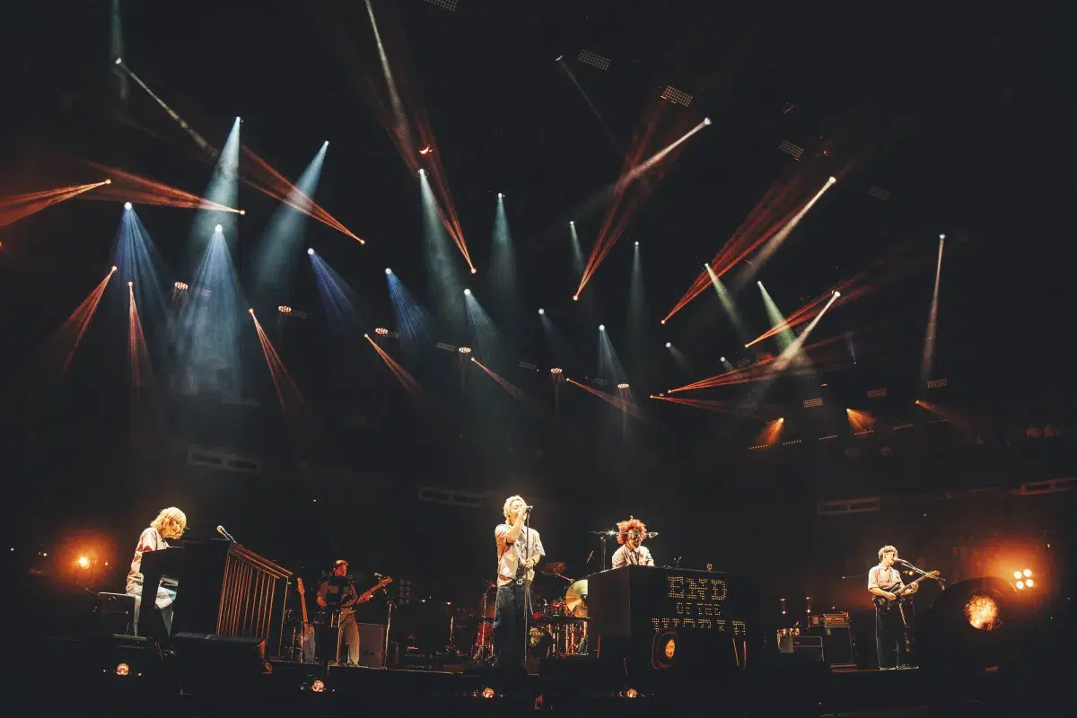 UVERworldとSEKAI NO OWARI ツーマンライブ武道館にて実現！