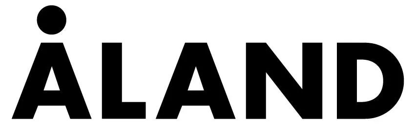 NCT WISH、ALANDと初のコラボで夢の店内ジャック!サイン入りパネルや限定衣装展示も! 5 ロゴ, テキスト, ÅLAND