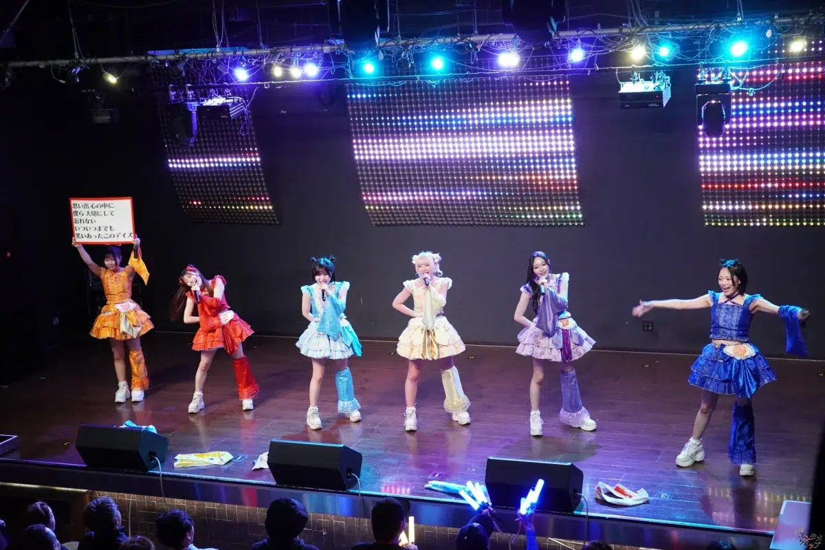仮面女子＆メノニューイヤー、2026年の幕開けをアキバで熱狂カウントダウン！ちぃたん☆も参戦