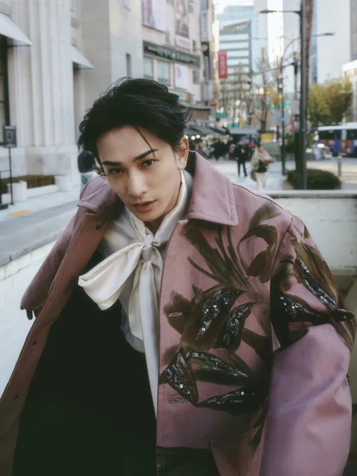 町田啓太、活動15周年記念フォトブックが2026年5月12日に発売決定！東京・ソウル・台北での撮影や初エッセイも収録