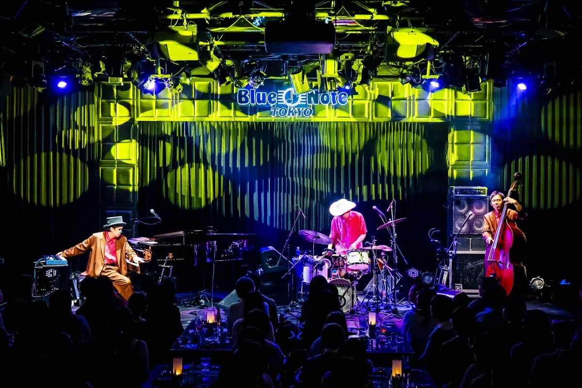 H ZETTRIO、新年の幕開けを告げる“2つの時間軸”会場を包んだ多様な熱量 そして次へ_ 2/27、5/5は“別の顔”