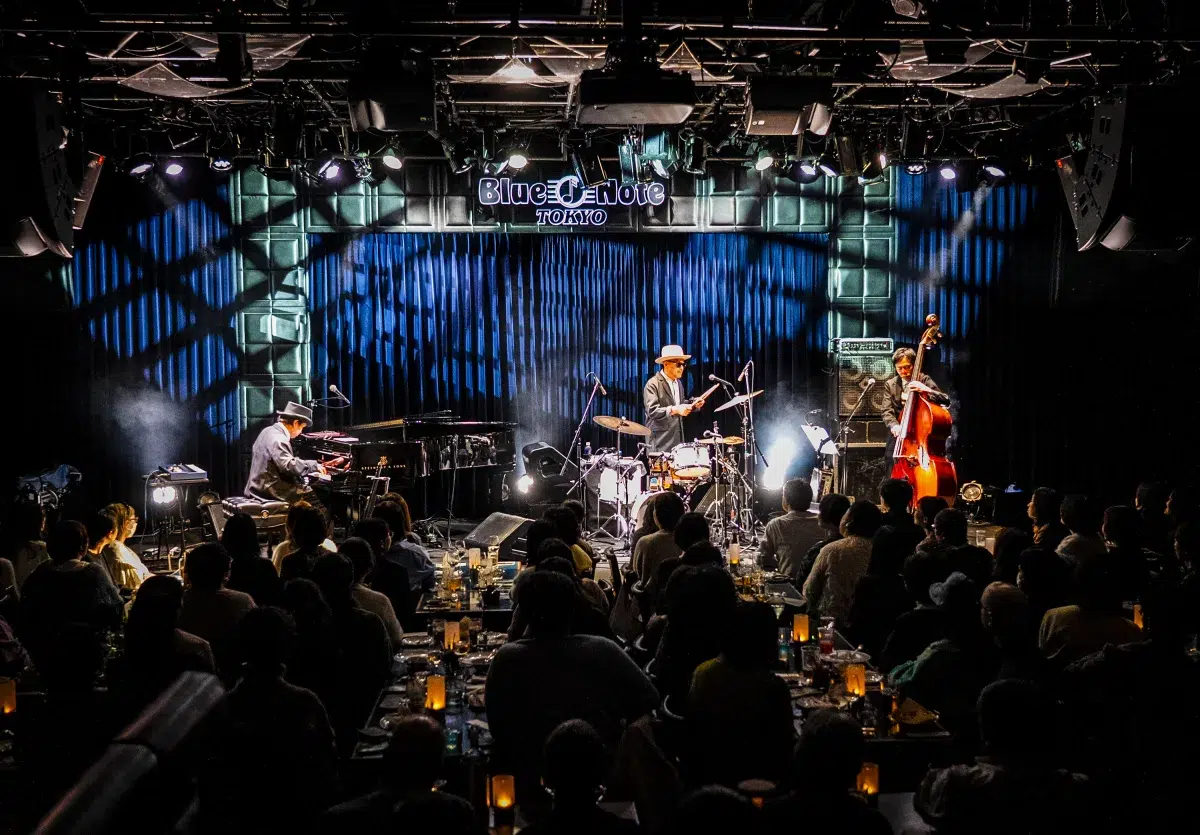 H ZETTRIO、新年の幕開けを告げる“2つの時間軸”会場を包んだ多様な熱量 そして次へ_ 2/27、5/5は“別の顔”