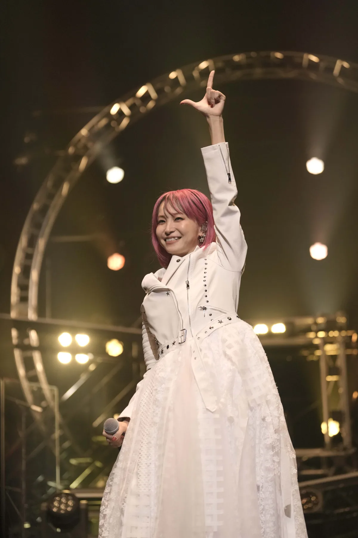 LiSA 約2年ぶりの全国ホールツアー、全18公演を完走し約4万人を動員!&東京公演のライブ写真が初解禁!!&26年4月から15周年イヤーに突入!! 8 LiSA 約2年ぶりの全国ホールツアー、全18公演を完走し約4万人を動員!&東京公演のライブ写真が初解禁!!&26年4月から15周年イヤーに突入!!