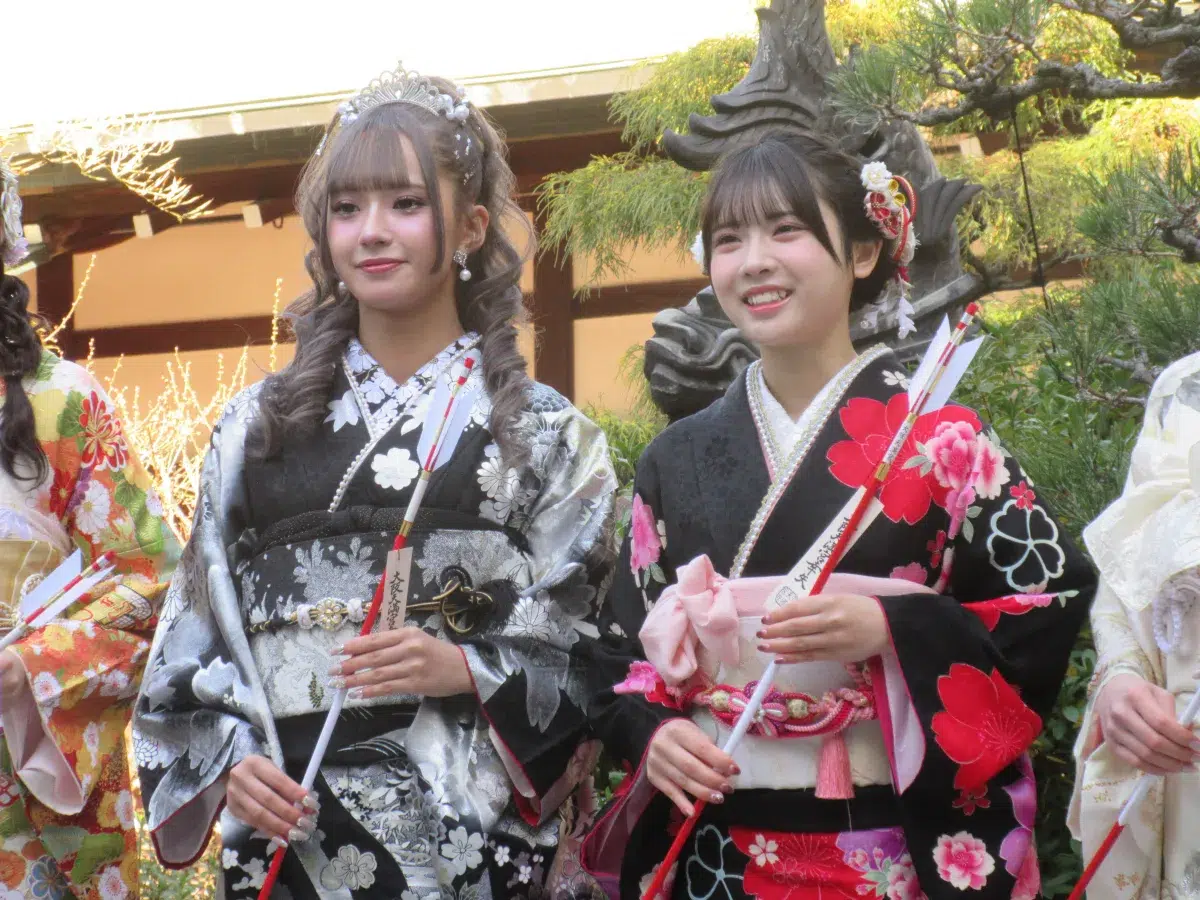 【イベントレポート】NMB48の塩月希依音・坂田心咲・芳賀礼ら2026年新成人メンバー10人が艶やかな晴れ着で集結！それぞれが思い描く20歳の目標とは？