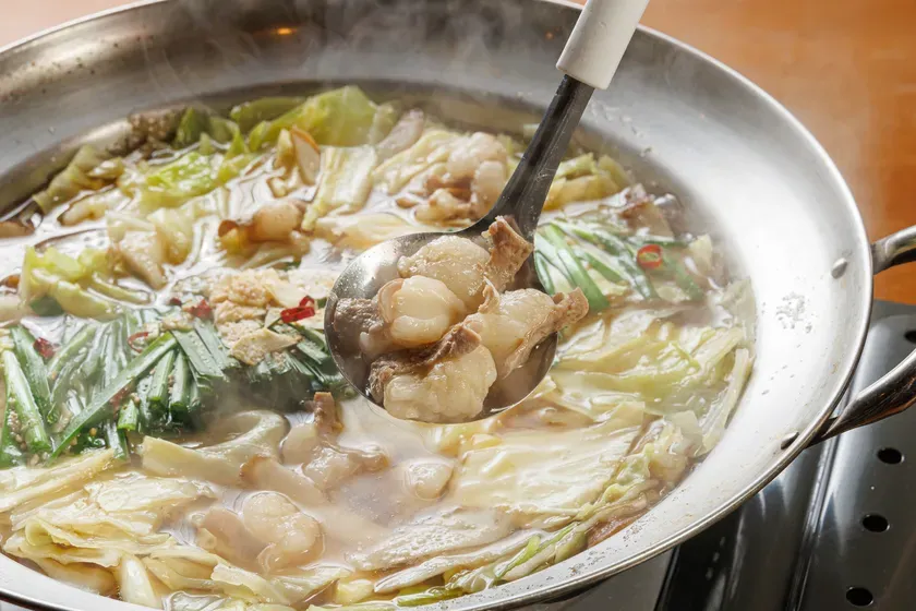 見るからに美味しそうなもつ鍋