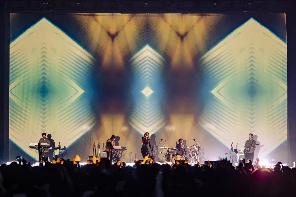 iri、10周年イヤーの幕開けとなる『iri 10th Anniversary LIVE Episode.0』東京公演が大盛況にて終了。