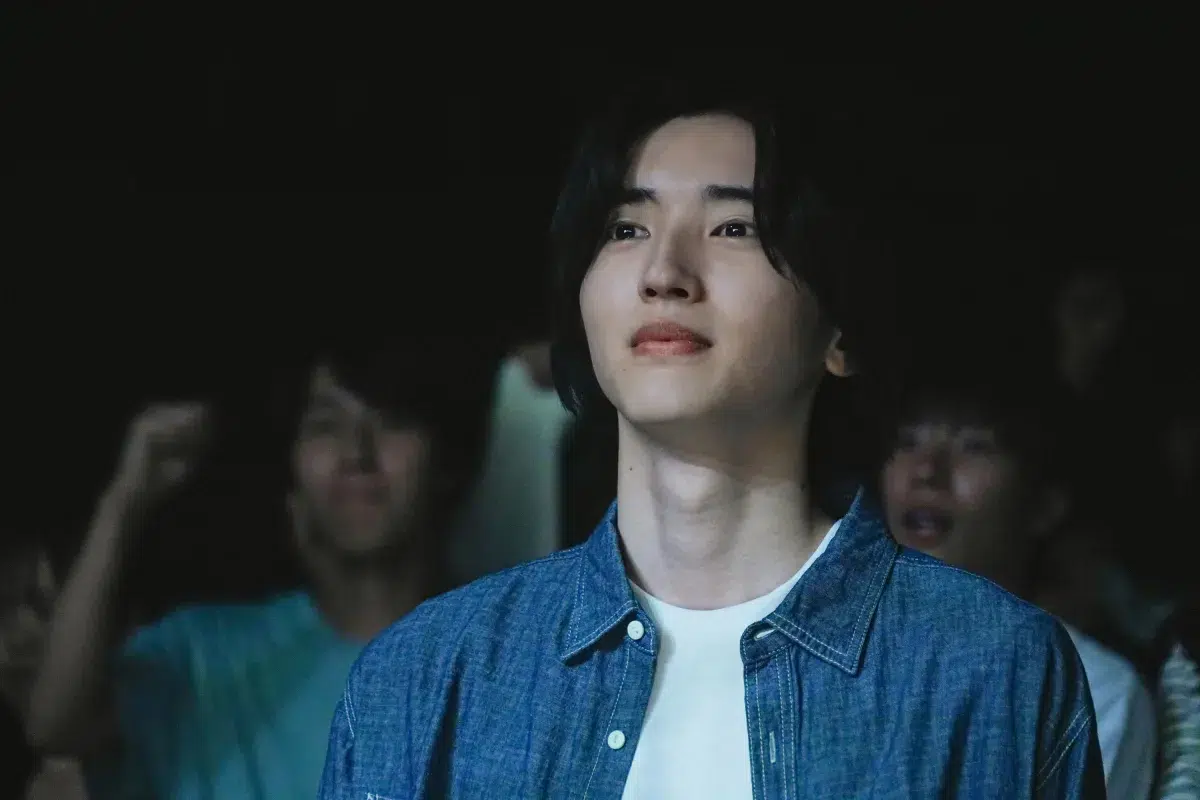 アーティストAyane（生見愛瑠）MV第２弾！道枝駿佑演じる春人「撮影中、涙が堪えきれなかった」ラブバラード劇中曲「春の人」のMVが初解禁！Ayaneのまっすぐな想いに心が揺さぶられる、春人の場面写真も解禁！