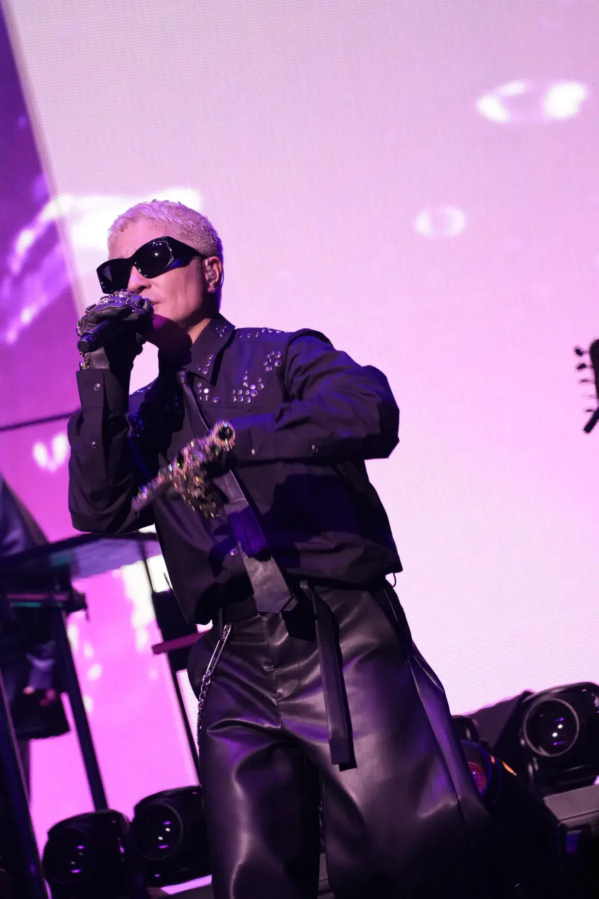 m-flo、25周年記念公演で見せた唯一無二のスタイル。豪華なフィーチャリングに7,000人が歓喜 20 m-flo、25周年記念公演で見せた唯一無二のスタイル。豪華なフィーチャリングに7,000人が歓喜