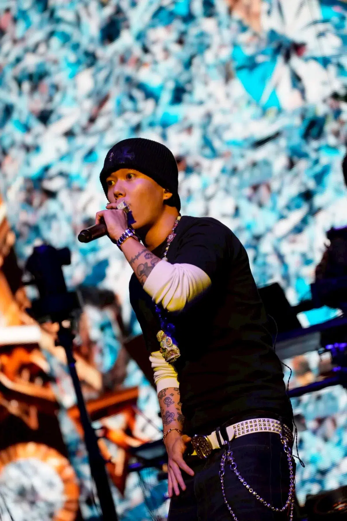 m-flo、25周年記念公演で見せた唯一無二のスタイル。豪華なフィーチャリングに7,000人が歓喜 38 m-flo、25周年記念公演で見せた唯一無二のスタイル。豪華なフィーチャリングに7,000人が歓喜