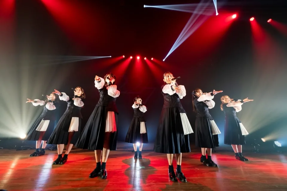 ナナニジ、ついにキャラクターと初共演！ソニーグループの最先端テクノロジーが叶えた夢のステージに大歓喜！